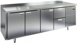 Купить стол охлаждаемый hicold gn 1112/bt (-10-18), 3 двери, 2 ящ, 2280х700х850 – цена от завода, доставка до двери | RuOborudovanie.ru